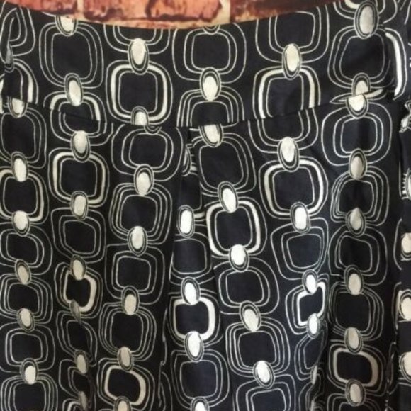 Becky & Max Blue White Geometric A-Line Skirt Size - Picture 2 of 4